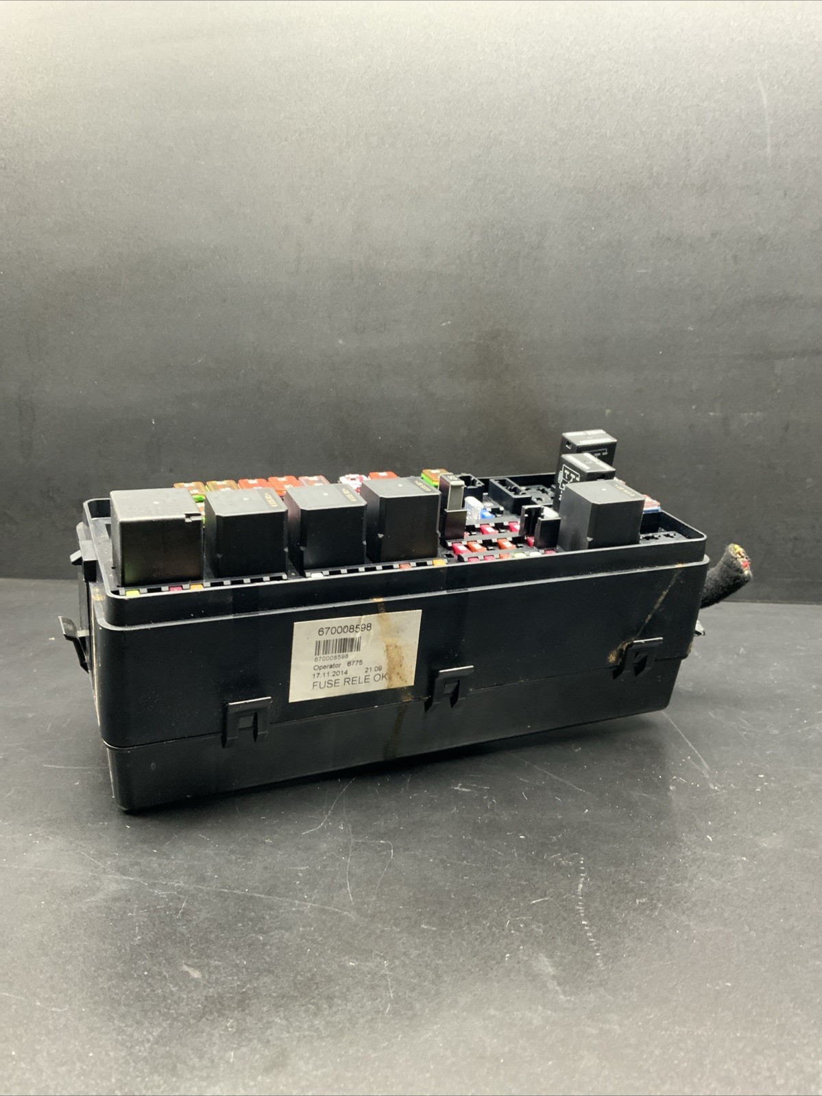 14-17 MASERATI GHIBLI M157 Q4 REAR RELAY FUSE BOX 670008598 OEM