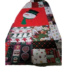 Handmade Quilted Wall Hanging /Small Lap Quilt Christmas Block Design. New A-1