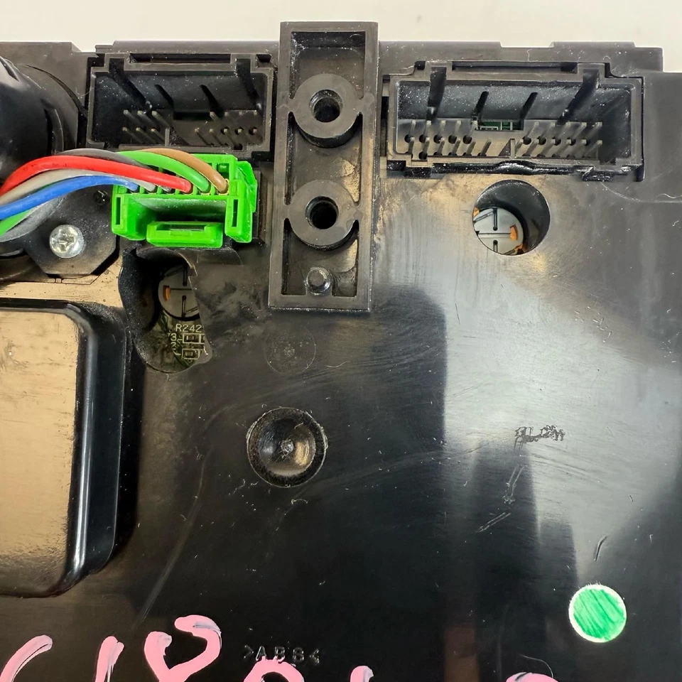 99-03 Volvo S80 Panel de control climático asiento térmico automático DSTC 8602478 OEM Foto 2 de 4