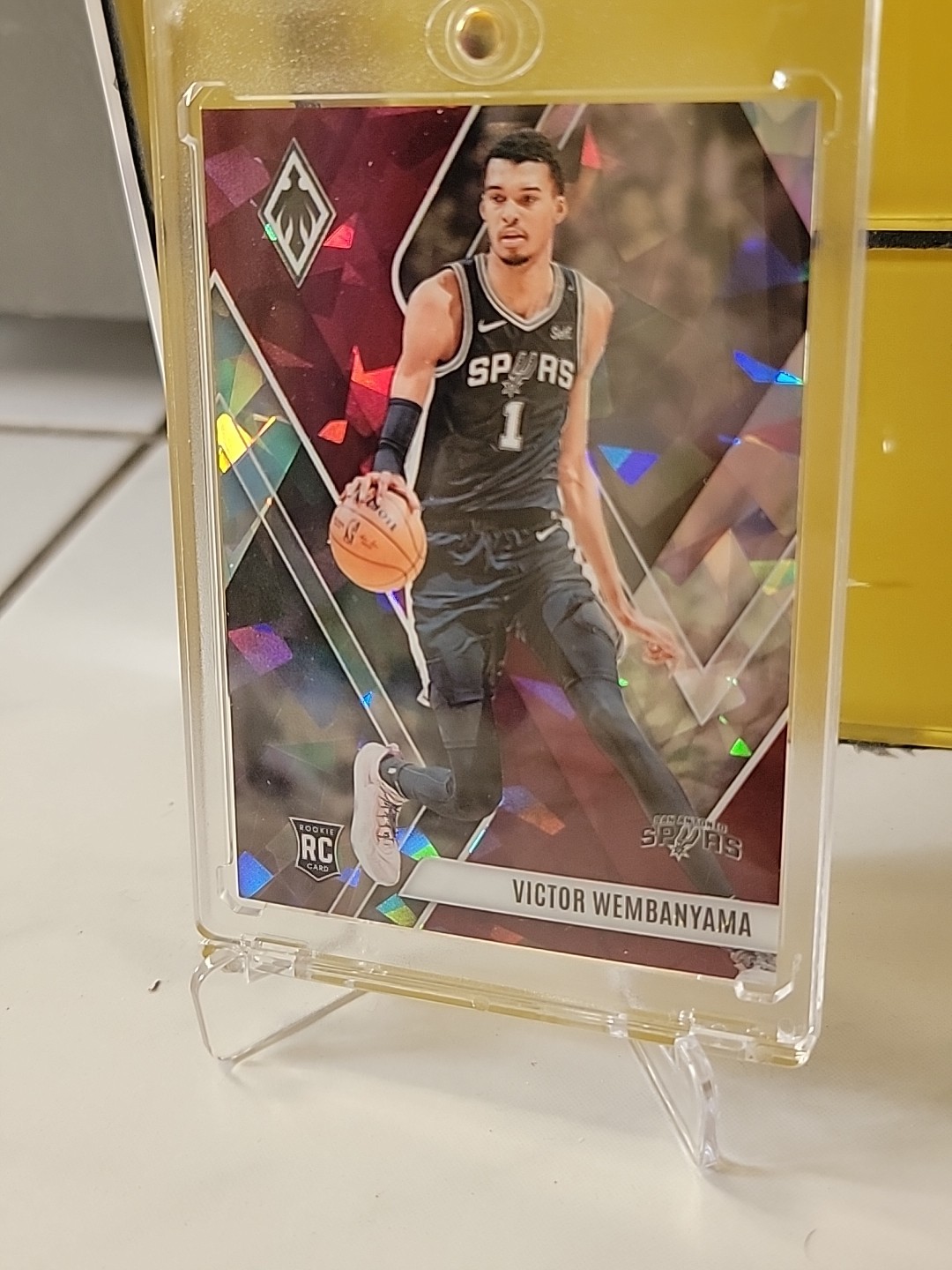2023-24 Panini Phoenix - Rookies Victor Wembanyama #256 Maroon Ice Phoenix /275