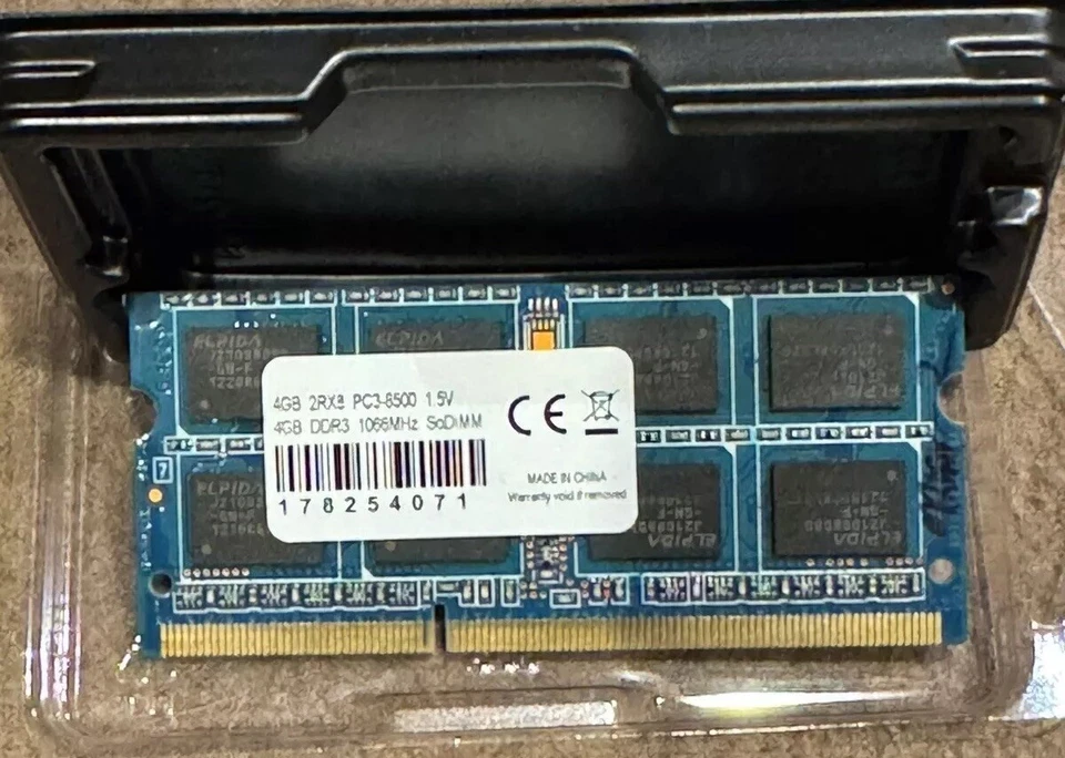 4GB DDR3 DRAM 1066MHz PC3-8500 PC3-8500 CL7 SODIMM 204 Pin 1.5V 2Rx8 Non-ECC - Image 2 of 4