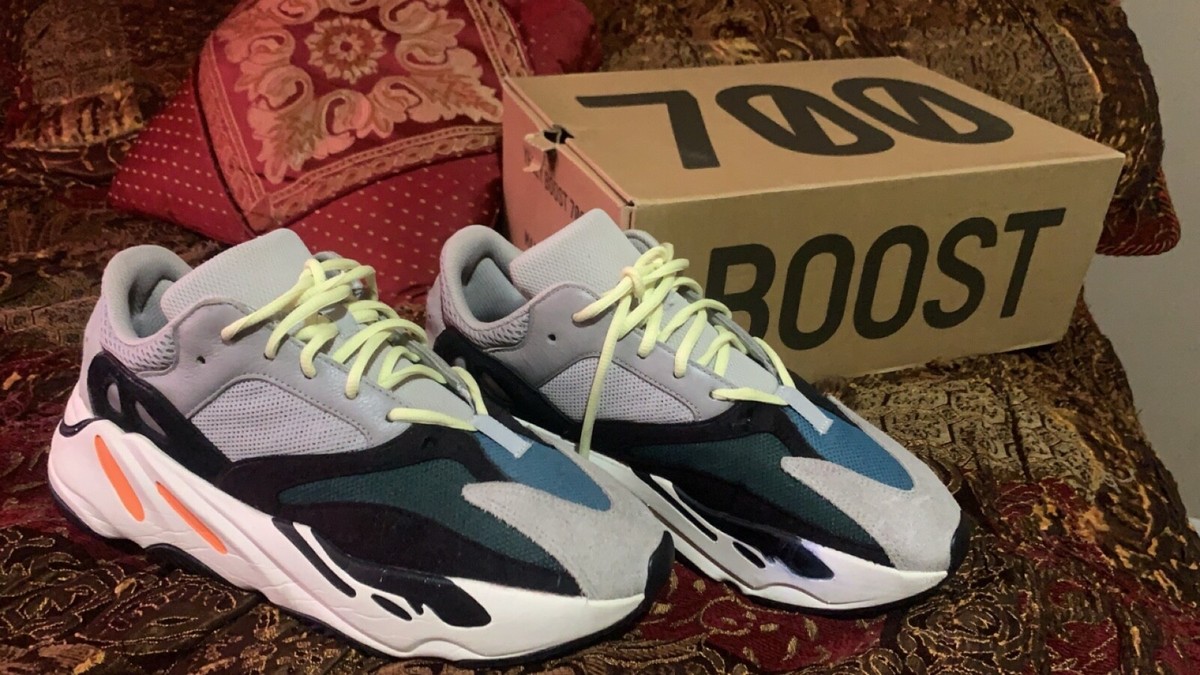 Size 11 - adidas Yeezy Boost 700 Low Wave Runner with the  display picture 1