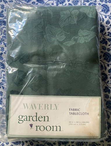 Y2K Waverly Garden Room Sweet Violets Green Fabric Tablecloth Oblong 60” x 80”
