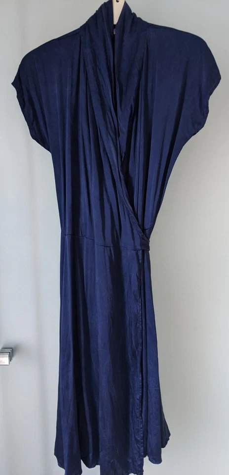 VESTIDO ESTILO ENVOLVENTE 100% SEDA STEFANEL TALLA 10 IMPRESIONANTE COMO NUEVO Foto 2 de 4