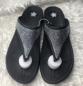 tek gear black sandals