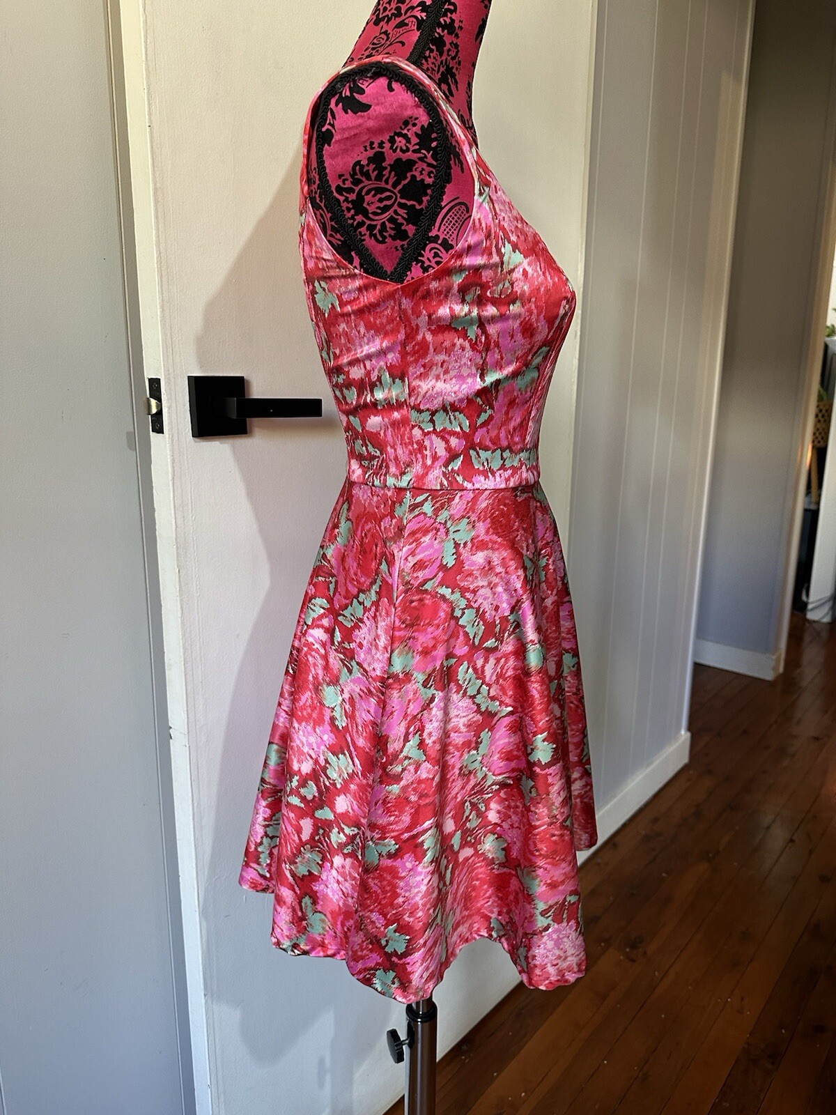 Picture 6 of 11