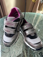 Geox Girl's B Pyrip Sneaker NEW , Youth Size 9 EU 26 , Italian Patent NEW