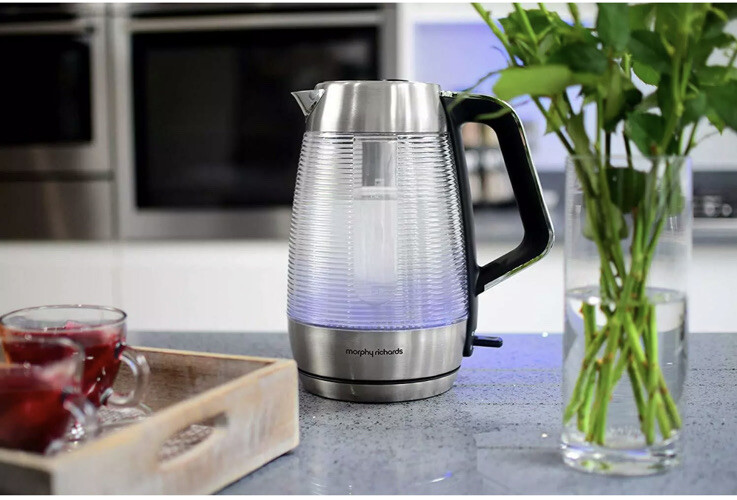 Morphy Richards Vetro 1.5L Illuminated Glass 3kw Kettle Stainless Steel
