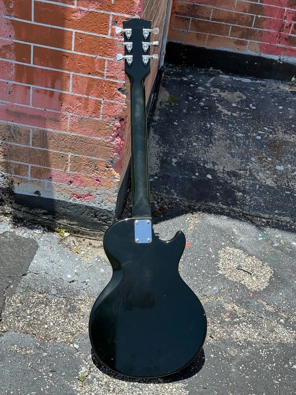 Picture 3 of 11