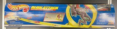 1998 Hot Wheels Alien Attack Ultimate Road Rage Encounter Track System Set New