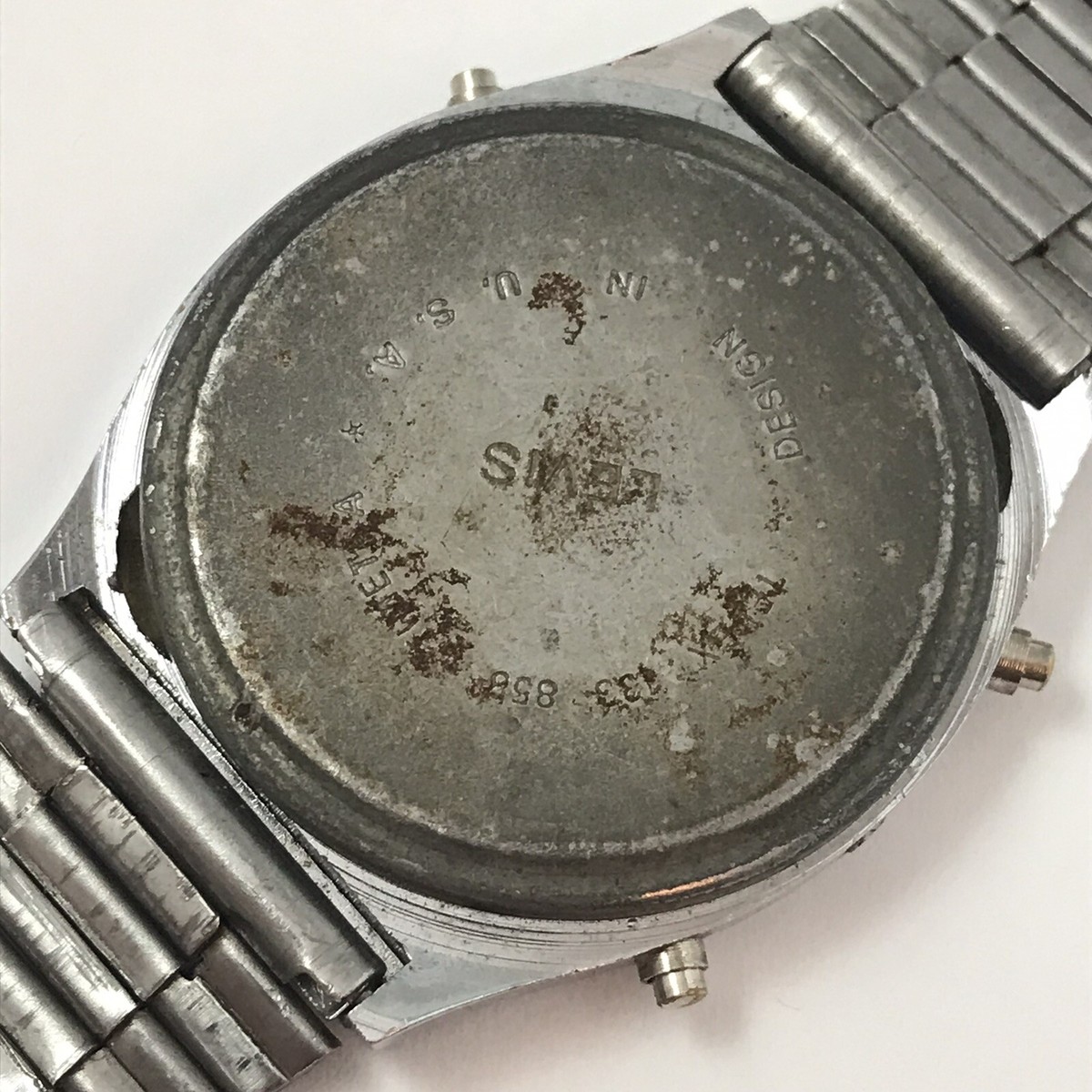 LEVI’S レトロ掛時計 台湾製 Vintage Levis Digital Wristwatch Quartz Chronograph Retro
