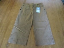 Womens Swing Golf Short/Capri, NWT, 8