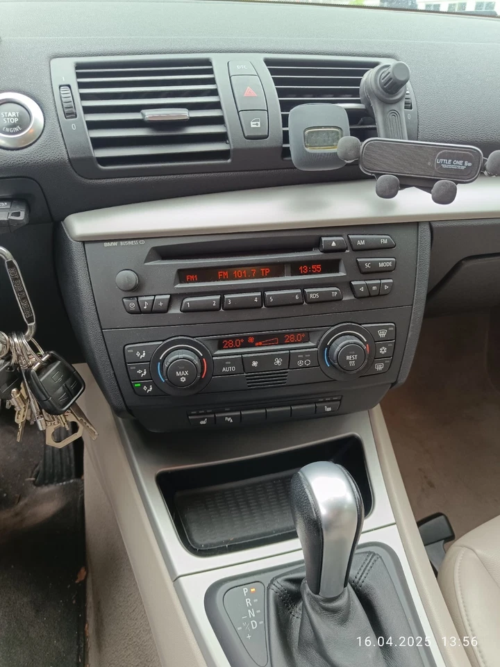 BMW 1er 2006 e87 118i MFK Automat gute Ausstattung - Bild 4 von 4