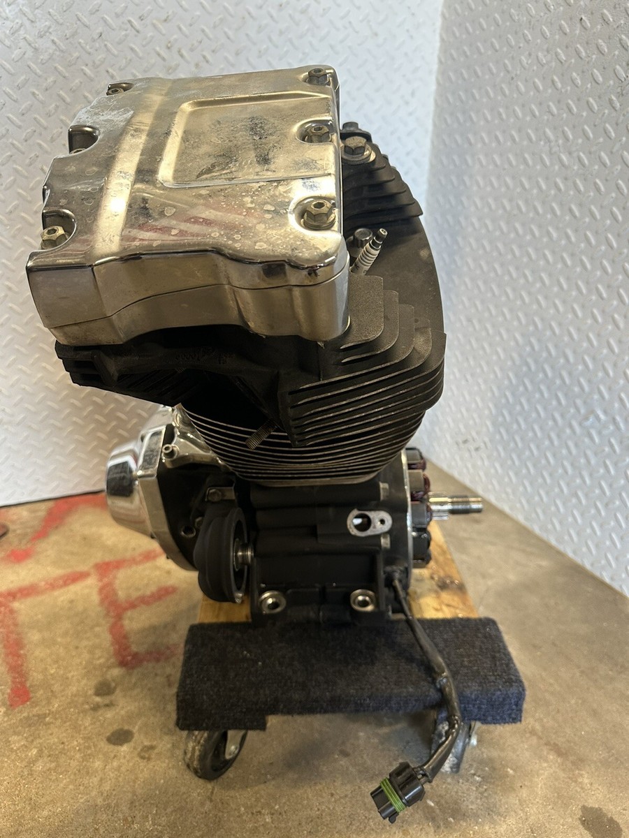 洋書 THE CLASSIC TWIN-CAM ENGINE TWIN CAM HARLEY ENGINE