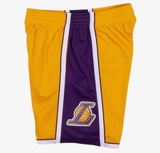 Los Angeles Lakers Mitchell  Ness Swingman Shorts 2009 Sz Small