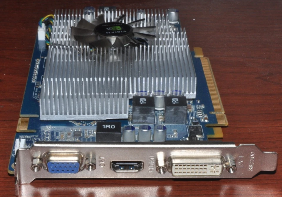 NVIDIA GeForce GT 230 1.5GB DDR3 PCIe Graphics Card 288-10N58-010AC - Image 2 of 4