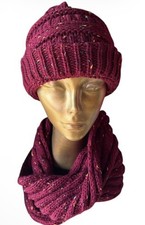 Maroon Hat And Scarf Set