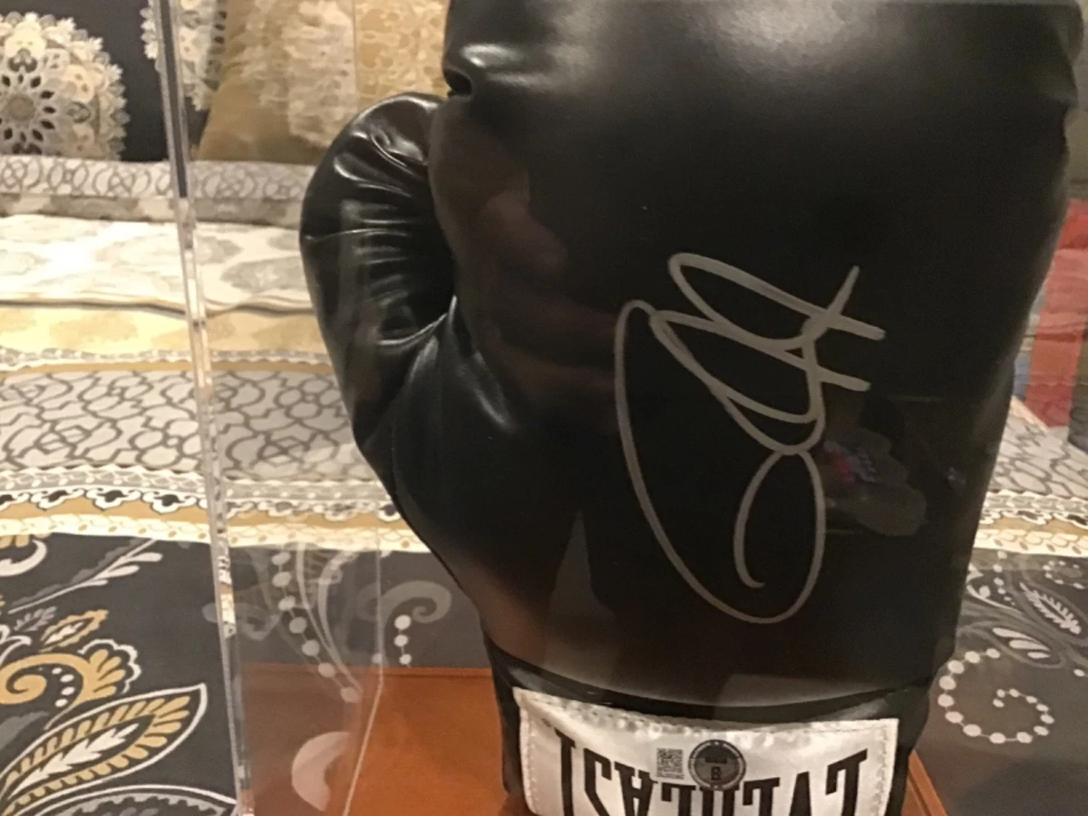 Original Autographed Boxing Items Roy Jones Jr. for sale | eBay