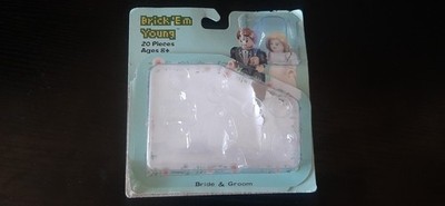 Brick'em Young Bride And Groom Box Only
