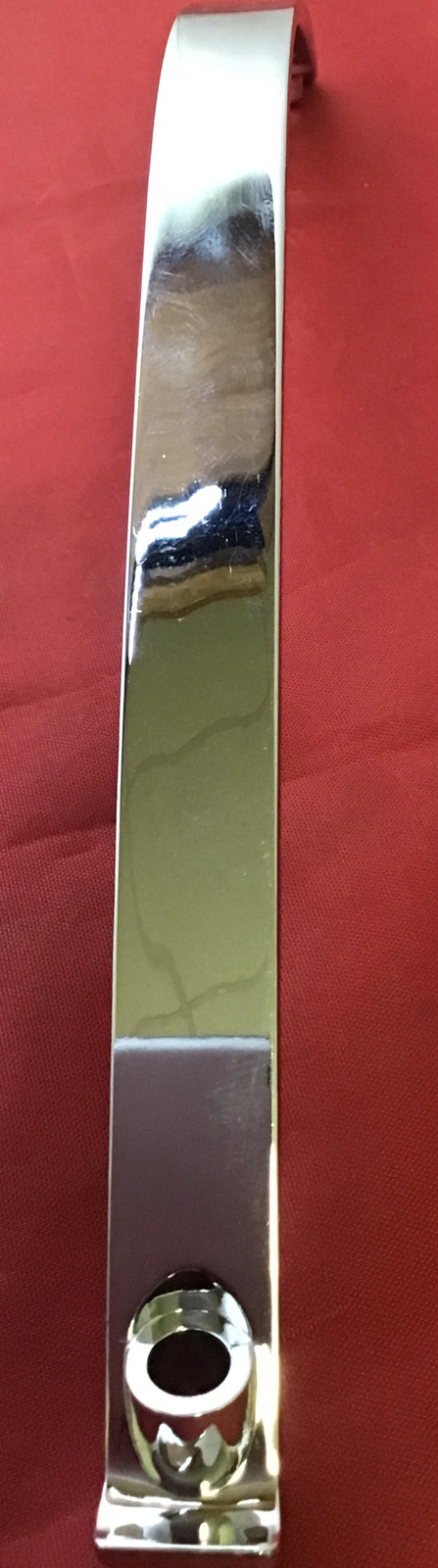 ONE USED HELO WHEELS CHROME CENTERCAP INSERTS HE846K2285 11152