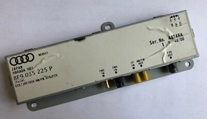 Audi A4 8E 2,0 TDI Antennenverstärker Verstärker Antenne 8E9035225P