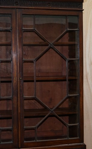 GEORGE IV CIRCA 1820 MAHOGANY LIBRARY BOOKCASE INC DRAWERS ORNATE ASTRAL GLAZING - Picture 7 of 12