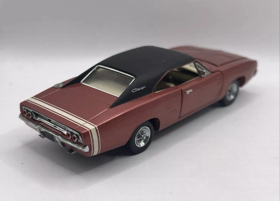 Dodge Charger R/T 1968 1/43 Franklin Mint - Photo 2/3