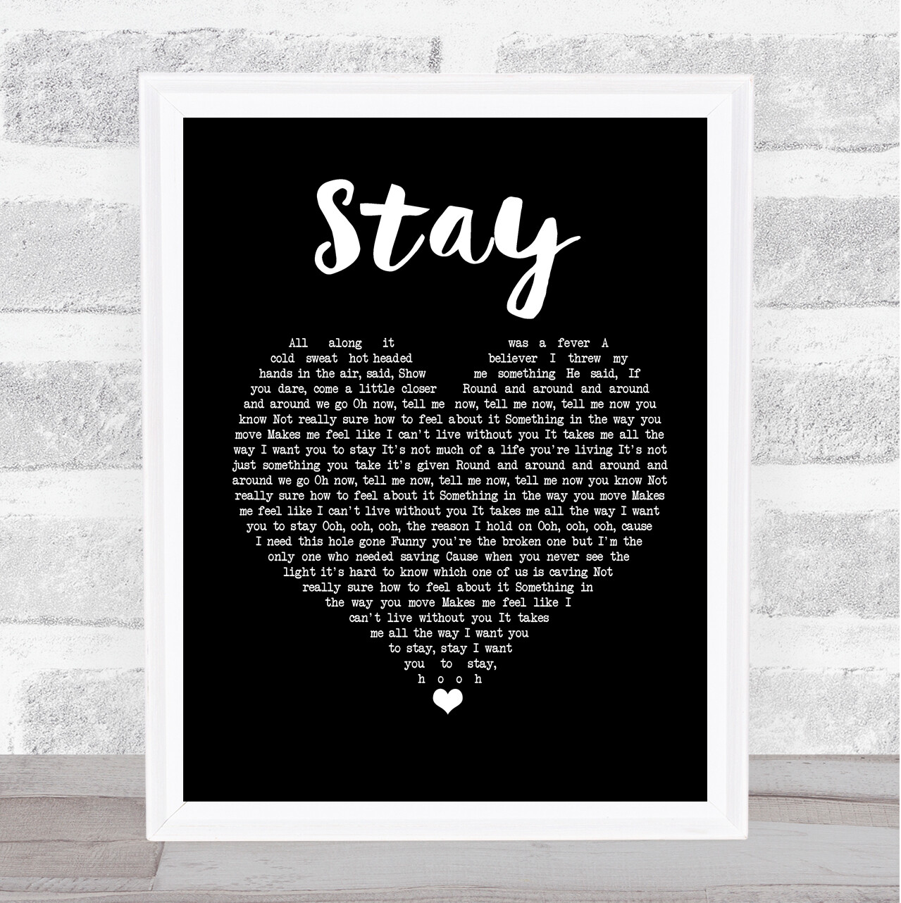 Impresión lírica de canción Stay Black Heart