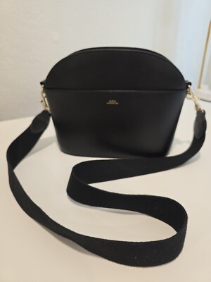 apc Gabrielle Bag in Black