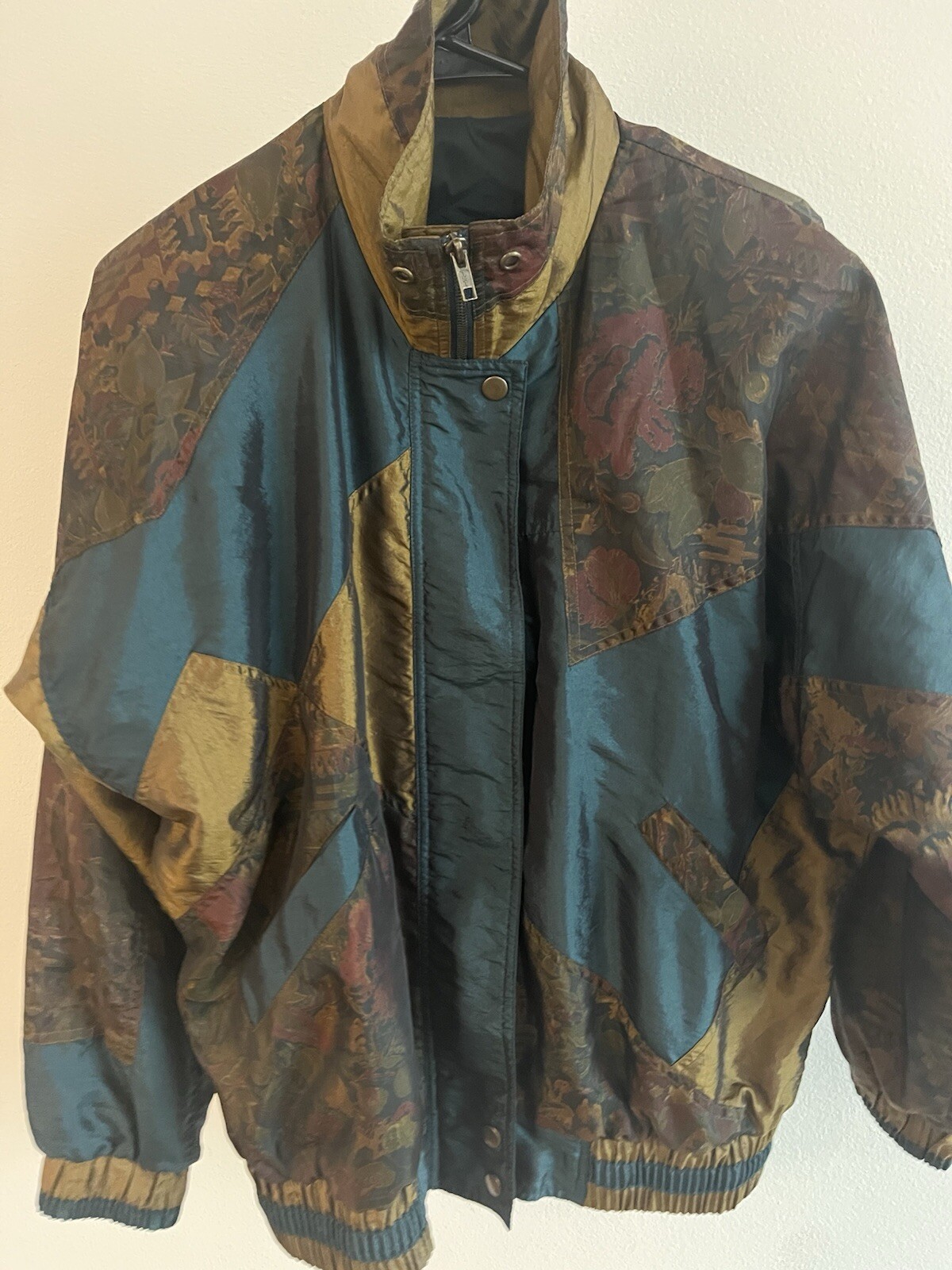 Vintage 90s Lavon Gold Aztec Geometric Green Windbreaker Track Jacket Size S