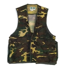 Game Winner Sportswear Hunting Vest Mens Sz M 38/40 Button Up Camoflauge Pockets