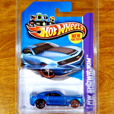 Hot Wheels HW Showroom Garage 2013 Chevy Camaro Special Edition MF