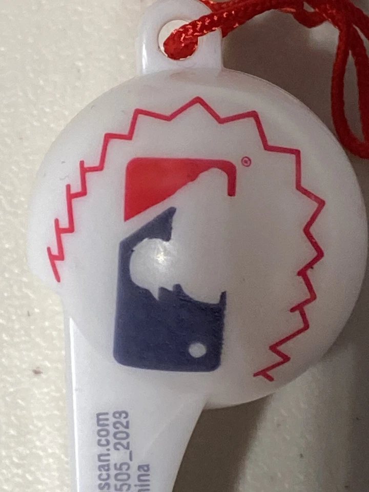 MLB Pro Béisbol Deportes Banquete Temático Fiesta Favor Silbatos Plásticos ¡Libre de BOGO! S8 Foto 3 de 3
