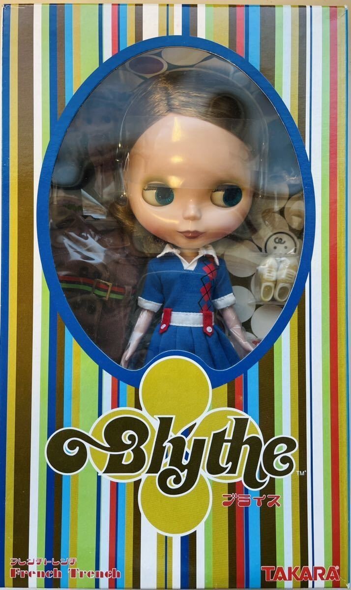 TAKARA french trench neo blythe collection 2004 from japan