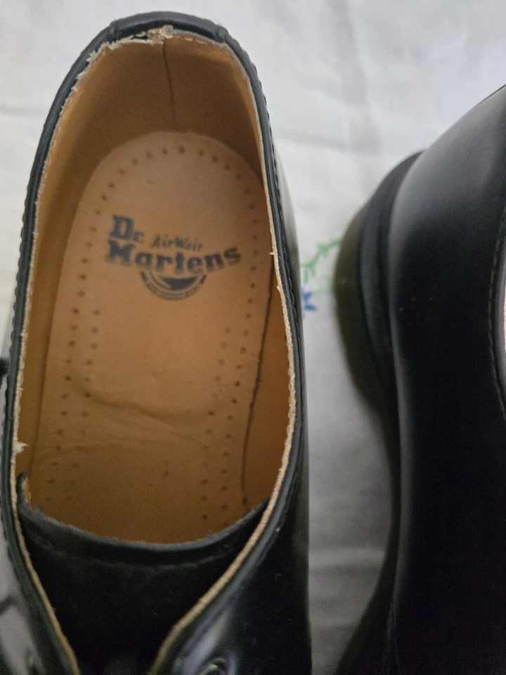 Dr. Martens 1461, photo 2 of 5