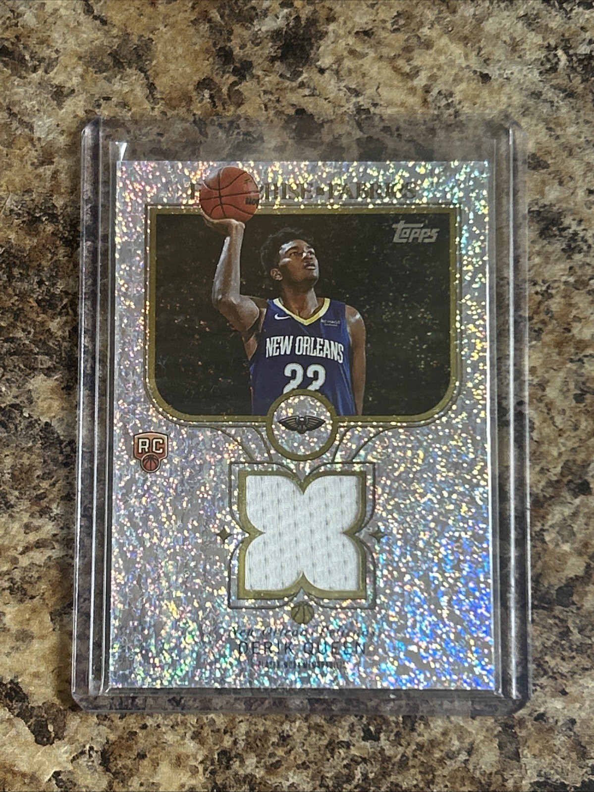 DERIK QUEEN 2025-26 Topps Franchise Fabrics ROOKIE HOLO FOIL JERSEY NO PELICANS