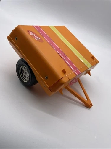 1972 Vintage Barbie Goin' Camping Pop Up Camper Tent Trailer Mattel