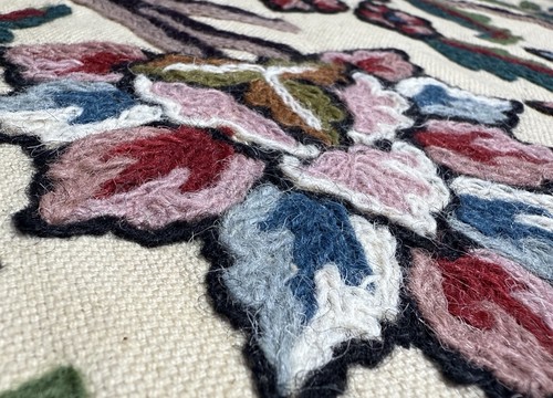 Hand Embroidered Crewel Work Textile Linen Wool Fabric Tapestry Cloth Intricate - Picture 5 of 11