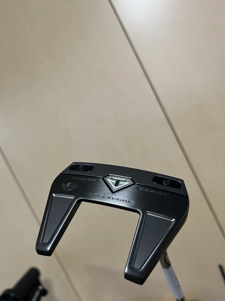 Odyssey Toulon GARAGE Las Vegas Black Putter DB W/ HC 35" RARE NO SIGHTLINE - Image 4 of 4