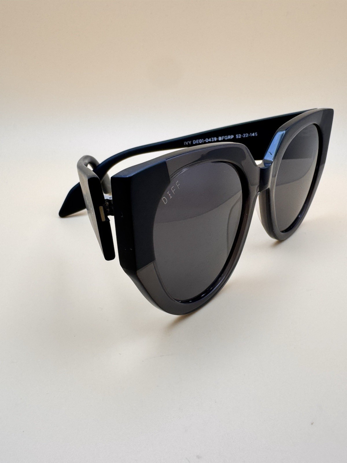 SUNGLASSES DIFF EYEWEAR MAKE A DIFFERENCE DE01-04… - image 4