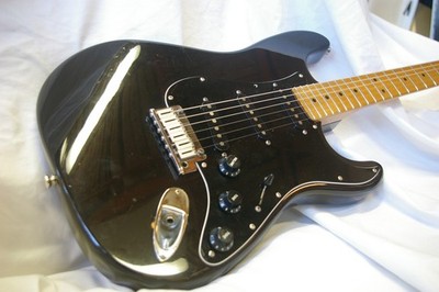 Fender USA American Standard Stratocaster 1995 | eBay
