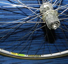 POSTRAD. CARBON NABE - FELGE MAVIC MACH 2 CERAMIC