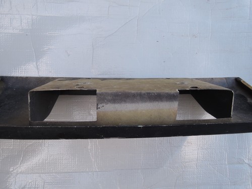 ALFA ROMEO GTV 6 Used REAR FILLER PANEL License Plate Area between Taillights - Picture 8 of 18