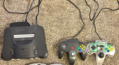 Nintendo 64 Console, 2 Controllers (1 - Authentic, 1 - Third Party). All working