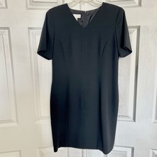 VTG Doncaster Sz 8 Black 100% Wool V-Neck Short Sleeve Sheath Midi Dress USA