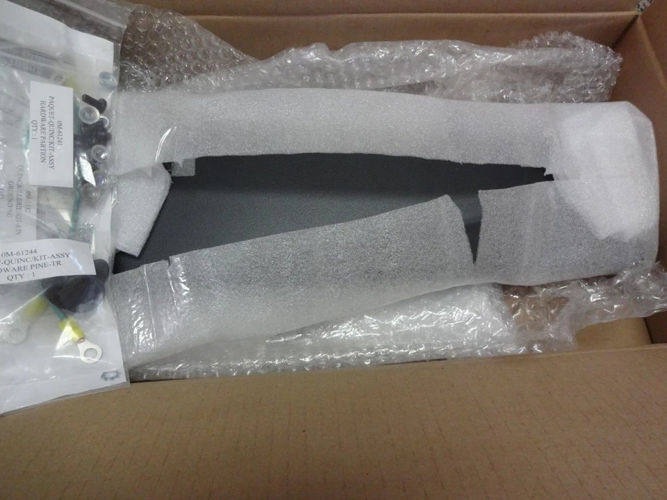 Apc Acac10005 Inrow Sliding Bridge Partition Data Cable 300mm - Image 4 of 4