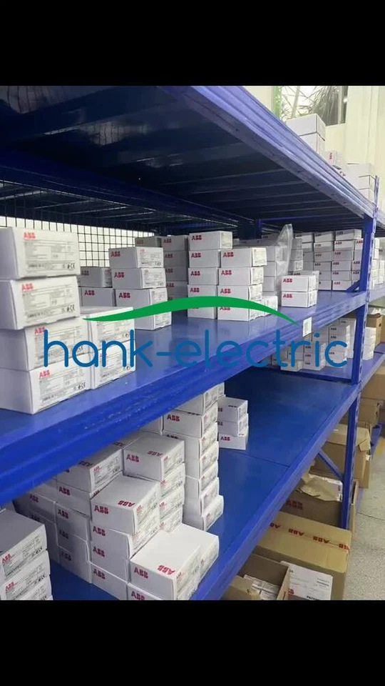 NB10W-TW01B New OMRON NB10WTW01B Touch Screen 10.1 Inch - Image 2 of 2