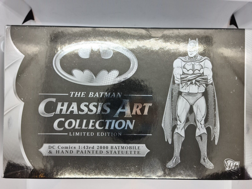 Corgi The Batman Chassis Art Collection 1950 Jokermobile & 2000 Batmobile Bundle - Picture 7 of 12