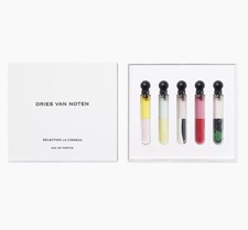 Rosa Carnivora Dries Van Noten perfume - a fragrância