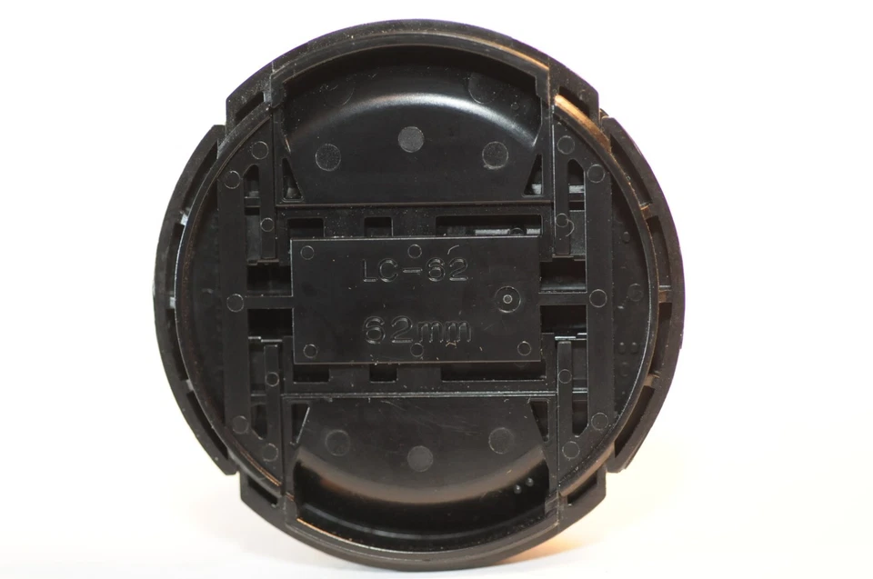 Nikon LC-62 62mm Tapa de lente Pellizco central Original Nikon Foto 2 de 4